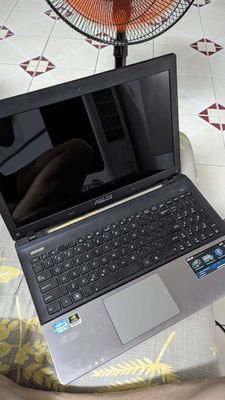 Laptop Asus K55V - core i5 - 8GB RAM - 500GB HDD