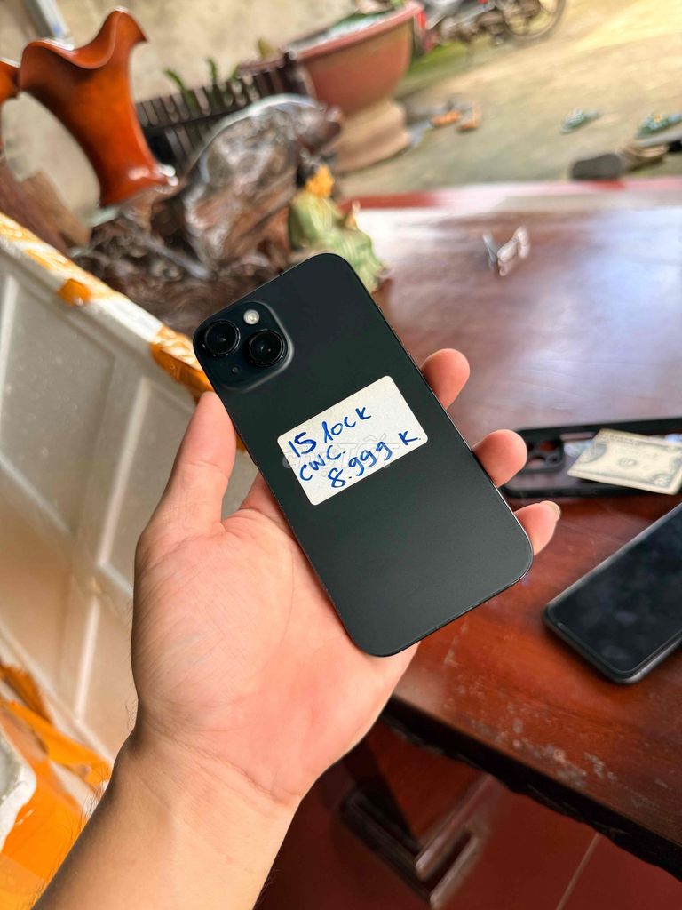 Apple iPhone 15 Lock CNC Đen. Mua bán Điện thoại tại Quận Gò Vấp Tp Hồ Chí Minh được đăng bởi Quảng Phạm Mua Iphone Lock và QT  HCM hình 1
