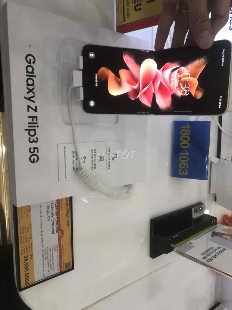 Samsung Galaxy Z Flip3 5G. Mua bán Điện thoại tại Thành phố Dĩ An Bình Dương được đăng bởi Kuhao hình 1