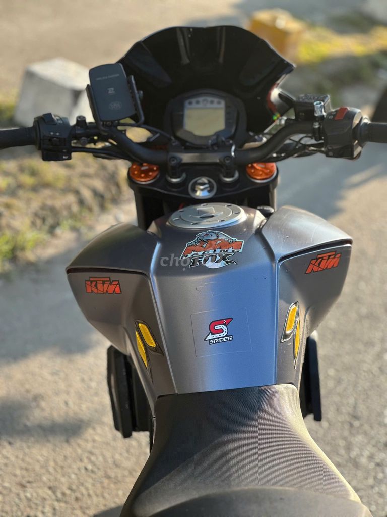 KTM Duke 200 2022 có trả góp trao đổi ✅. Mua bán Xe máy tại Quận Hoàng Mai Hà Nội được đăng bởi Phú Lý hình 6