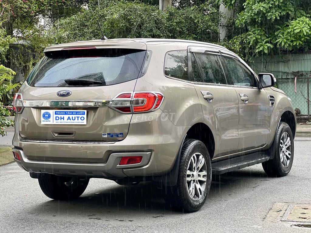 Everest Trend 2018 2.0 Chất xe đẹp - Giá hợp lý. Mua bán Ô tô tại Quận Gò Vấp Tp Hồ Chí Minh được đăng bởi DH AUTO FORD CHUYÊN XE FORD LƯỚT CHẤT LƯỢNG CAO hình 4