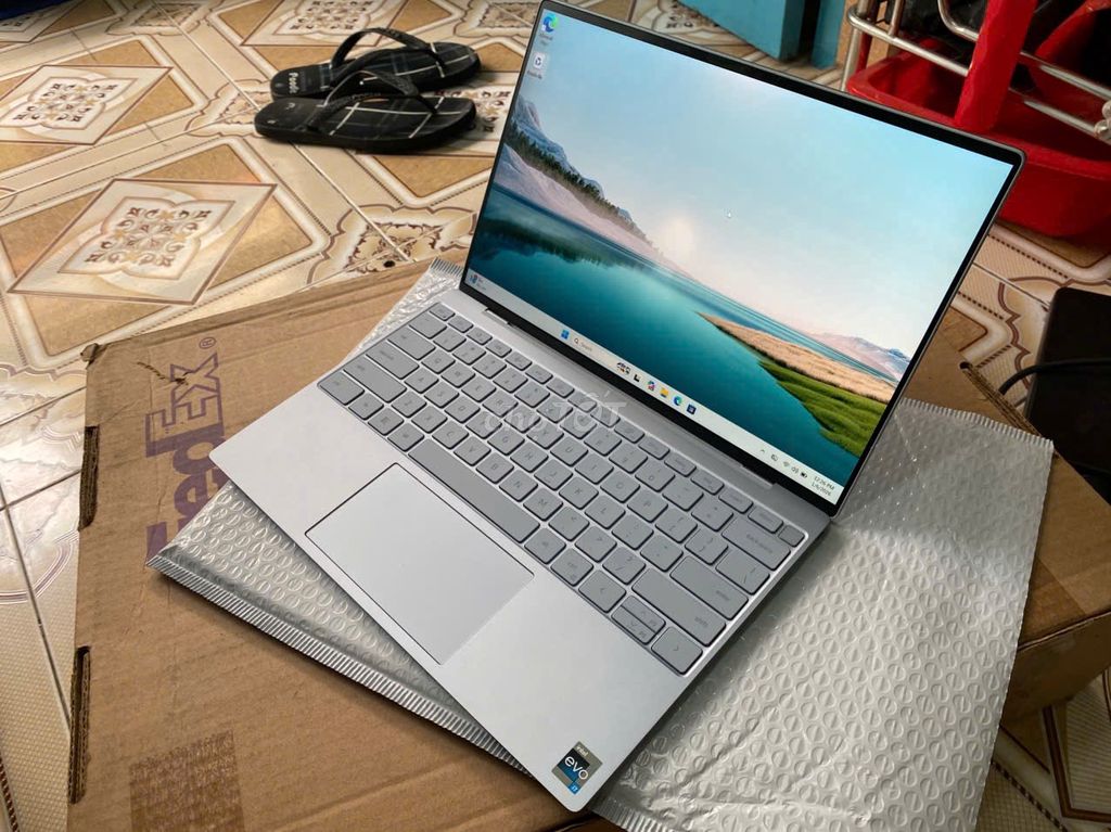 Dell XPS 13 9315 Core i7 32G 1TB nhẹ 1.1kg Win 11. Mua bán Laptop tại Quận 1 Tp Hồ Chí Minh được đăng bởi Nguyễn hình 1