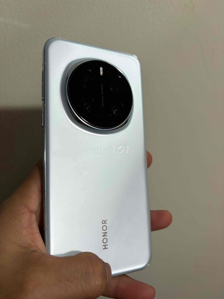 Honor Magic 7 Pro 256GB. Mua bán Điện thoại tại Thị Xã Buôn Hồ Đắk Lắk được đăng bởi Táo Khuyết hình 1