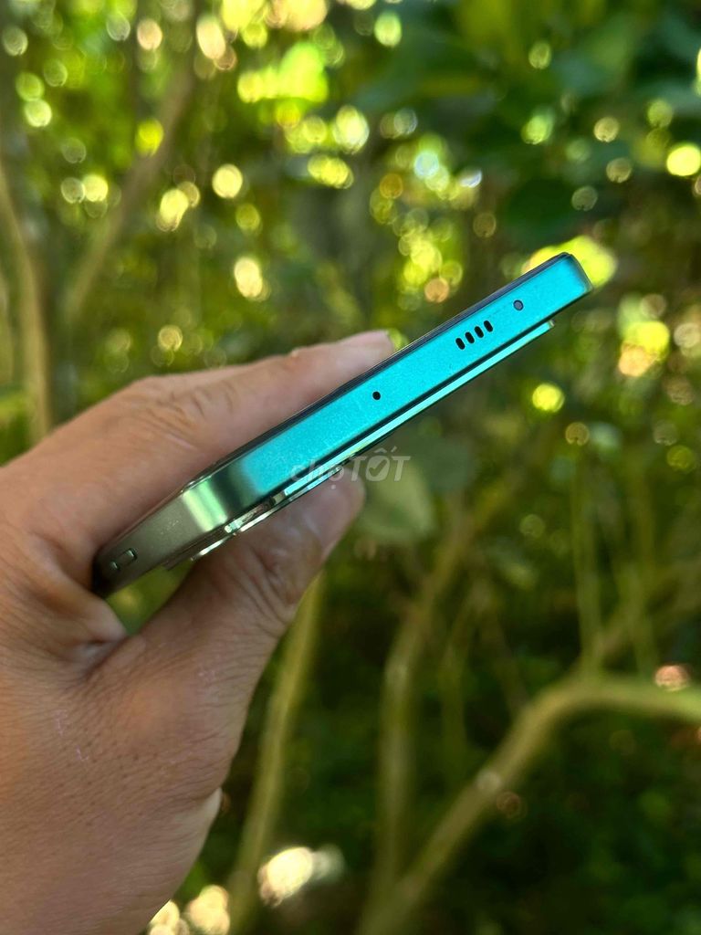 Tecno Pova 6 5G 256GB Xanh AMOLED 120Hz pin 6000mA. Mua bán Điện thoại tại Huyện Thoại Sơn An Giang được đăng bởi Foryou Mobile hình 1