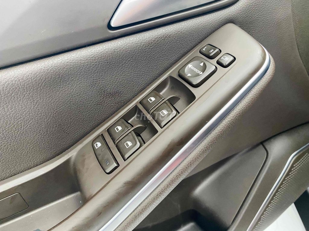 VinFast Lux SA2.0 2020 2.0 AT - 41000 km. Mua bán Ô tô tại Thành phố Thủ Đức Tp Hồ Chí Minh được đăng bởi Quốc Nhẫn hình 18