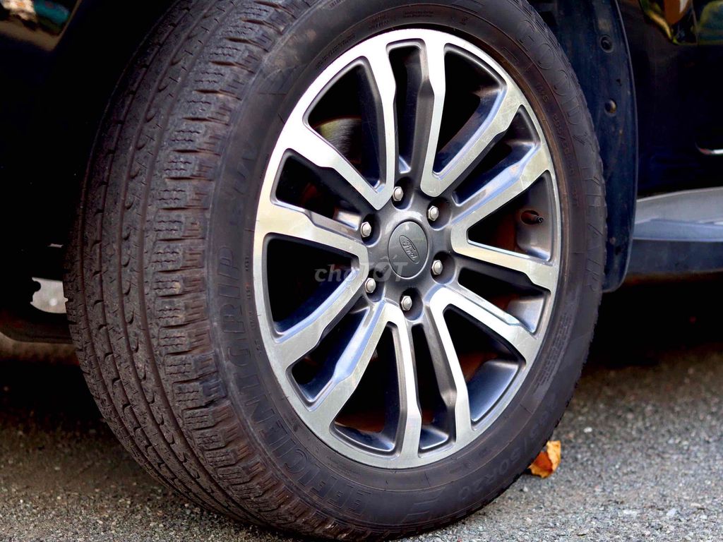 Ford Everest 2021 Titanium 2.0L AT 4x2 - 85000km. Mua bán Ô tô tại Quận Gò Vấp Tp Hồ Chí Minh được đăng bởi Nam 48 AUTO hình 12