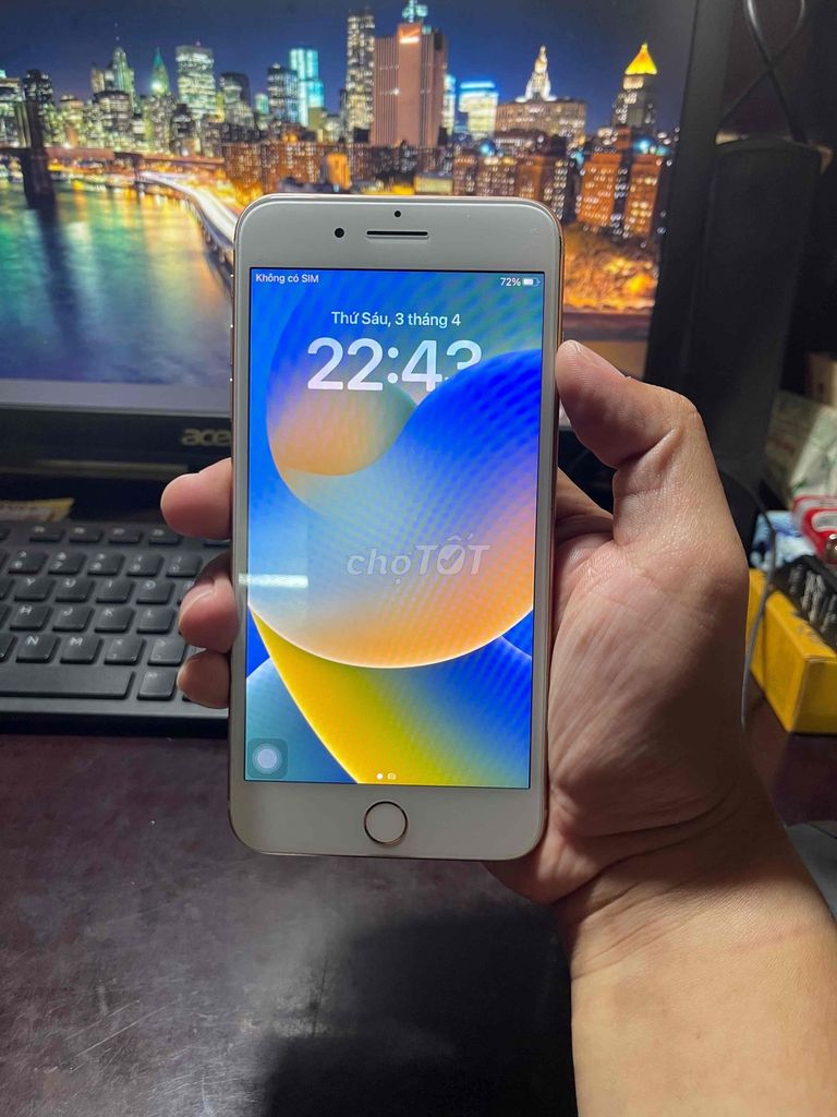 Apple iPhone 8 Plus 64GB Vàng. Mua bán Điện thoại tại Quận 8 Tp Hồ Chí Minh được đăng bởi Tấn Phát  hình 1