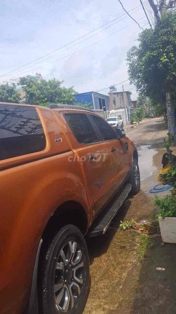 Ford Ranger 2019 Wildtrak 2.0L 4x2 AT - 68000 km. Mua bán Ô tô tại Huyện Hóc Môn Tp Hồ Chí Minh được đăng bởi phan văn nhựt hình 6