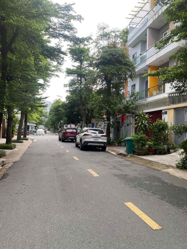 BÁN NHÀ Mặt tiền Đường số 2, KDC phía Bắc rạch Bà Bướm, P. Phú Thuận,