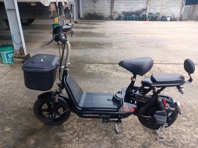 Xe thanh lý còn rất đẹp và tốt gần như mới tinh. Mua bán Xe điện tại Thị xã Bến Cát Bình Dương được đăng bởi pham the cao