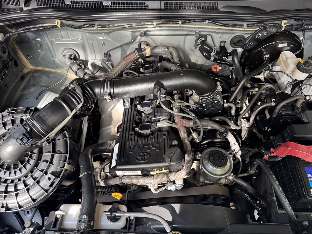 Toyota Fortuner 2014 Xăng 1 cầu Xám. Mua bán Ô tô tại Quận Tân Phú Tp Hồ Chí Minh được đăng bởi Phước Hậu hình 10