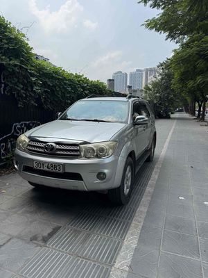 Toyota Fortuner 2010 2.5G - 9800 km. Mua bán Ô tô tại Quận Bắc Từ Liêm Hà Nội được đăng bởi Quang Đại