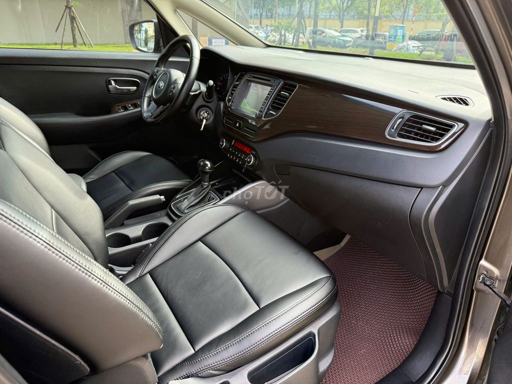 Kia Rondo xăng 1 chủ 2015. Mua bán Ô tô tại Quận Long Biên Hà Nội được đăng bởi PHÚC LÂM  AUTO hình 10