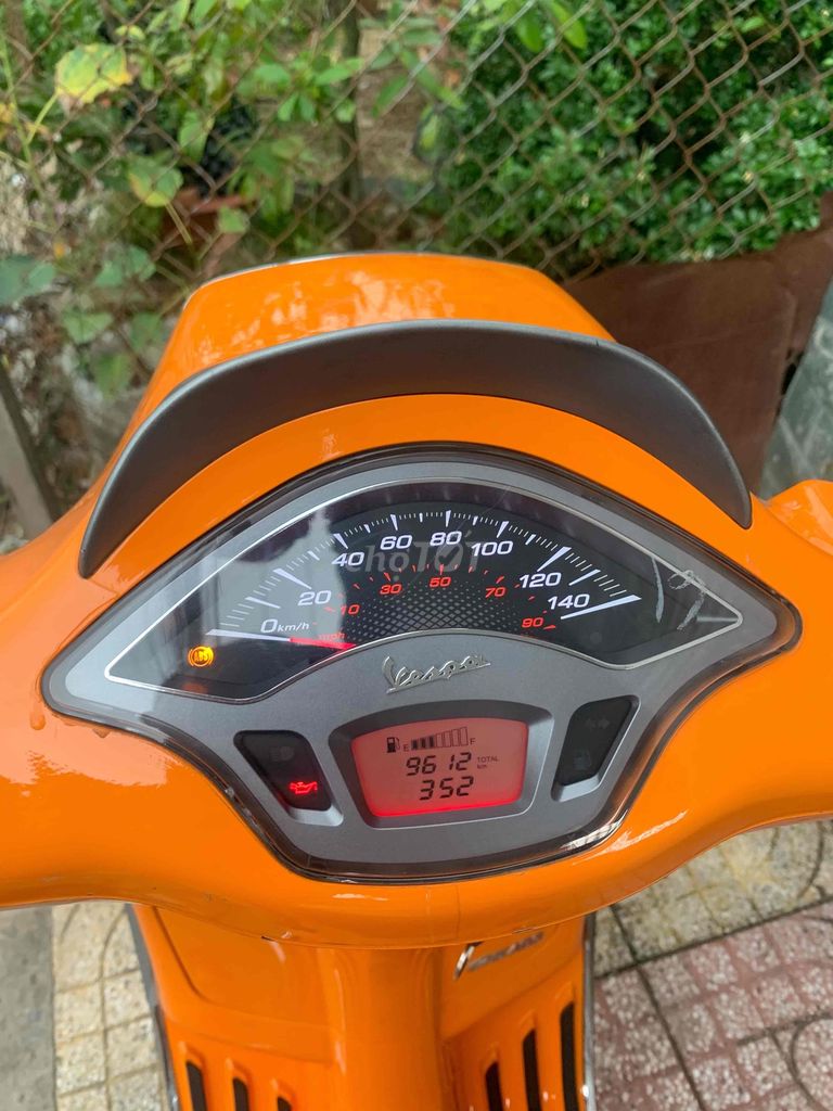 Vespa Sprint 2019 odo Thấp zin đẹp chính chủ 65. Mua bán Xe máy tại Quận Thốt Nốt Cần Thơ được đăng bởi Cầm Đồ Thành Chánh  hình 4