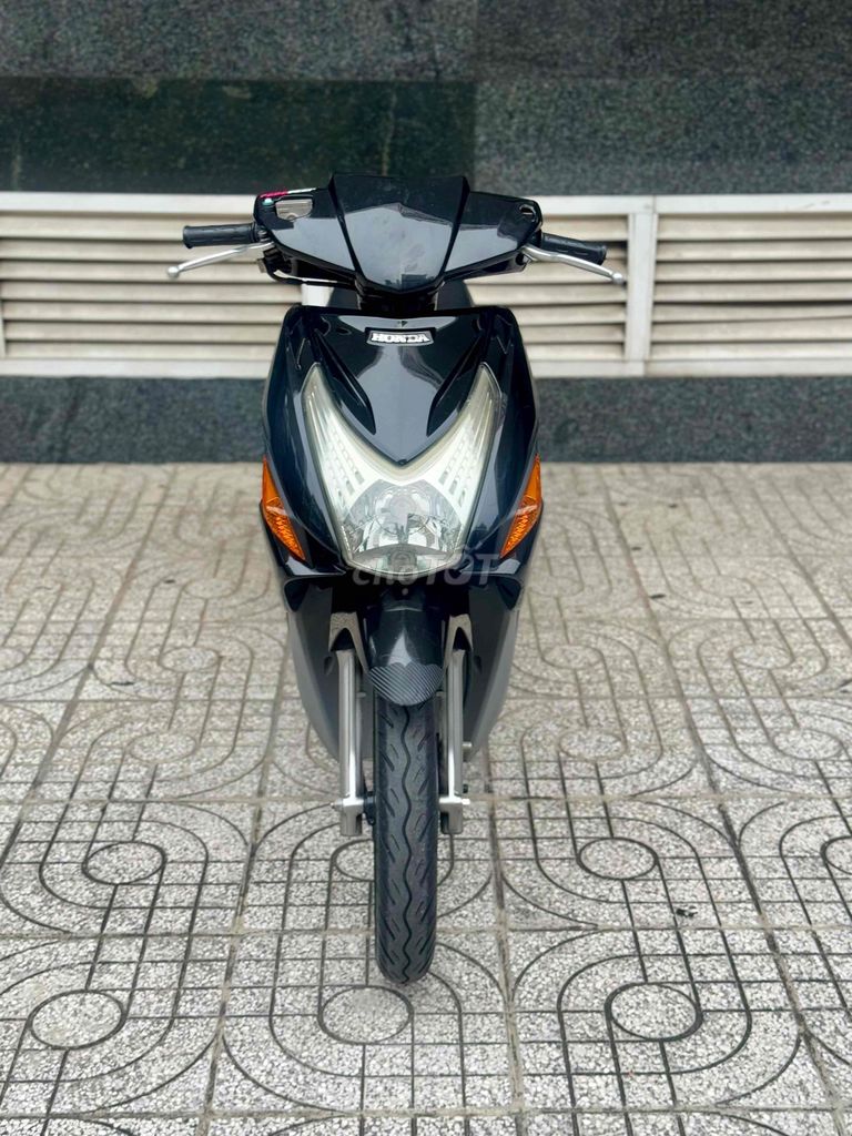 cần bán click 2010 bs thành phố chính chủ ,xe đẹp. Mua bán Xe máy tại Quận 10 Tp Hồ Chí Minh được đăng bởi tuấn hình 3