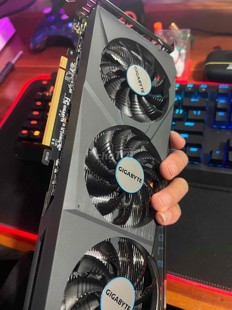 Gigabyte RX 6600 EAGLE 8GB. Mua bán Linh kiện (RAM, Card...) tại Thành phố Đà Lạt Lâm Đồng được đăng bởi Phạm Quang hình 1