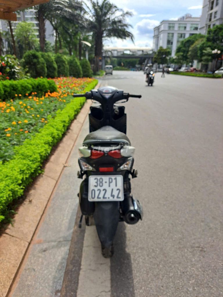 Bán xe Hayate Suzuki mầu trắng chính chủ. Mua bán Xe máy tại Quận Hoàng Mai Hà Nội được đăng bởi Quân hình 4