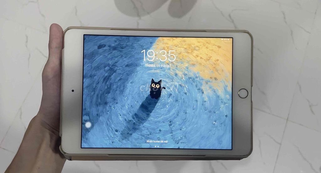 Apple iPad Mini 4 32GB Vàng 4G. Mua bán Máy tính bảng tại Quận Phú Nhuận Tp Hồ Chí Minh được đăng bởi Phong hình 1