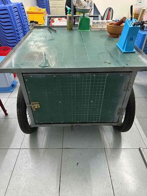 Thanh lý xe đẩy bán dạo. Mua bán Phương tiện khác tại Quận 4 Tp Hồ Chí Minh được đăng bởi Ly Nguyen