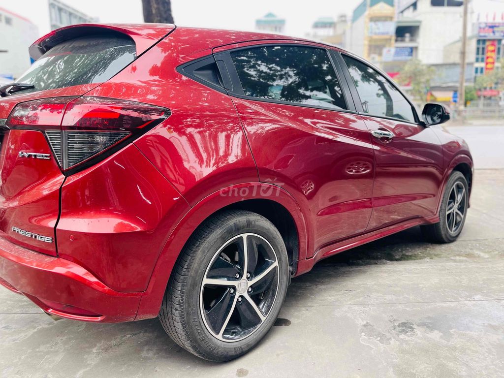 Honda HRV đăng ký 2022 một chủ!. Mua bán Ô tô tại Quận Hoàng Mai Hà Nội được đăng bởi Phạm quang đồng hình 7