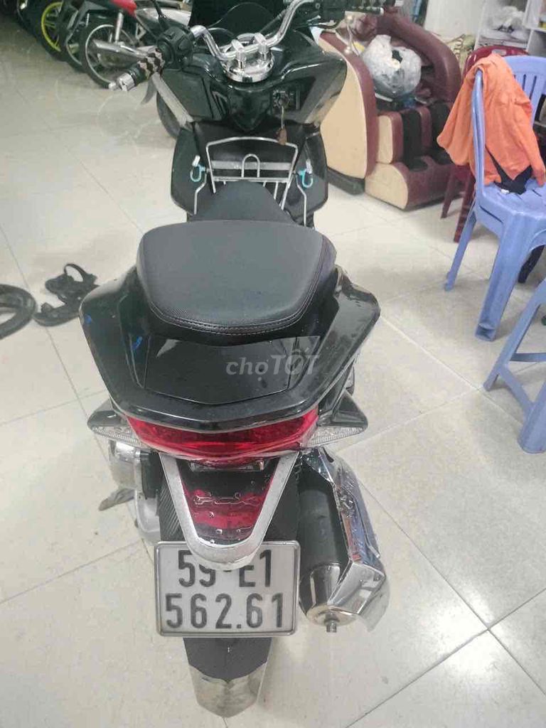 bán xe PCX đời 2015. Mua bán Xe máy tại Quận 12 Tp Hồ Chí Minh được đăng bởi Thu ha hình 2
