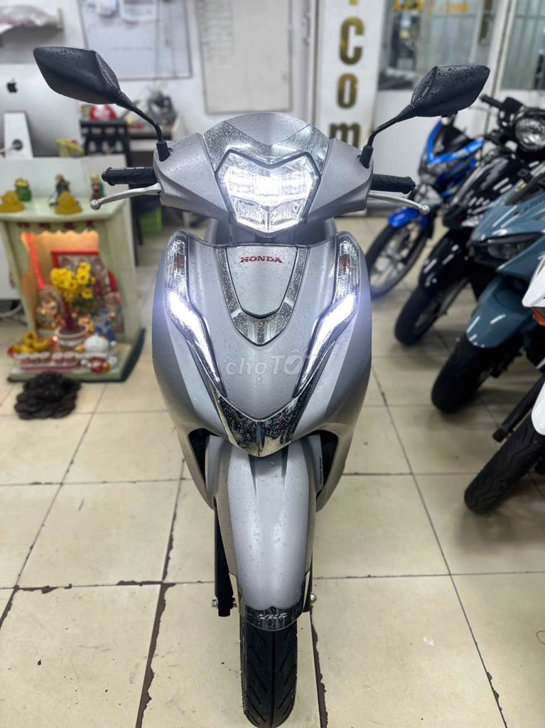 Honda Lead 125cc 2023 номер 59g3-16732