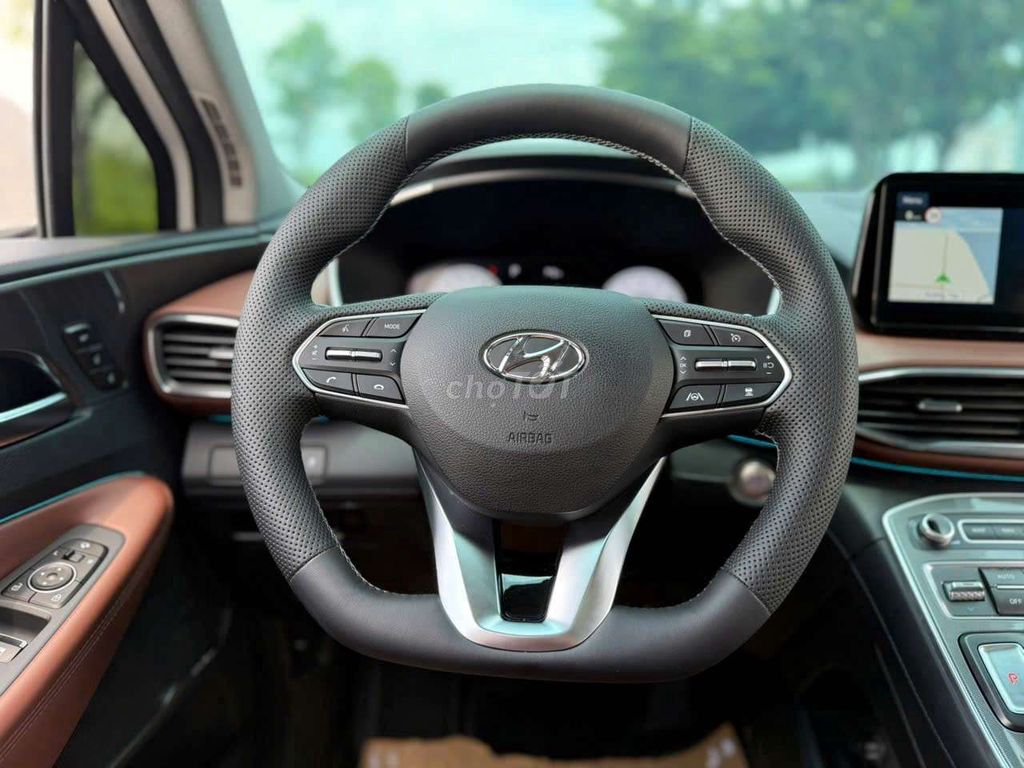 Hyundai santafe 2.5L full xăng. Mua bán Ô tô tại Thành phố Thủ Đức Tp Hồ Chí Minh được đăng bởi Ms Hiệp  hình 9