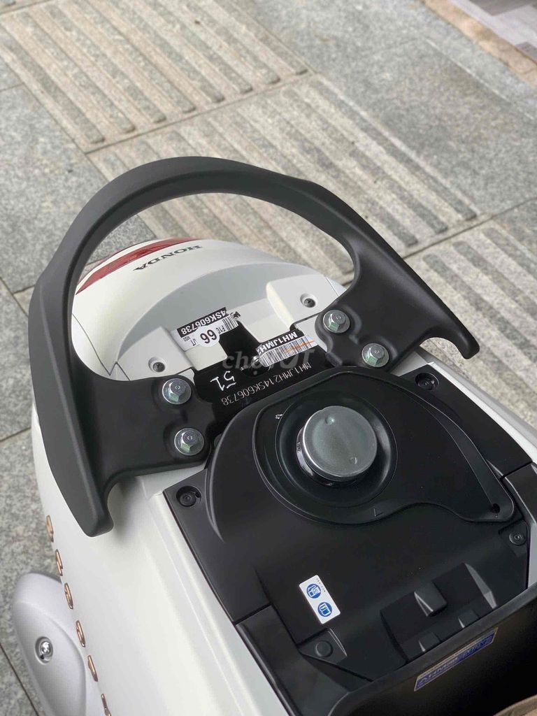 Honda Scoopy Trắng Mới 100%. Mua bán Xe máy tại Thành phố Sa Đéc Đồng Tháp được đăng bởi DUY CƯỜNG hình 8