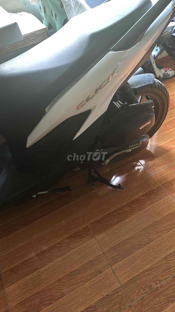 click thái nguyên zin vỏ theo xe. Mua bán Xe máy tại Thành phố Thủ Đức Tp Hồ Chí Minh được đăng bởi Thiện  hình 1