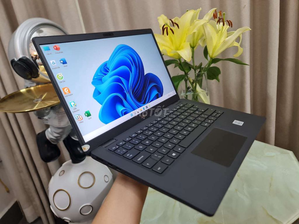 DELL MỚI99%  COR I7 THẾ HỆ 10 RAM 16G SSD 257G. Mua bán Laptop tại Quận 10 Tp Hồ Chí Minh được đăng bởi TRINH LAPTOP SỈ SG hình 4