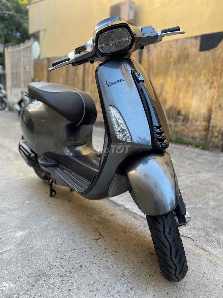 Vespa 2020 xám titan đèn led phanh abs 52tr. Mua bán Xe máy tại Quận Thanh Khê Đà Nẵng được đăng bởi Long hình 5