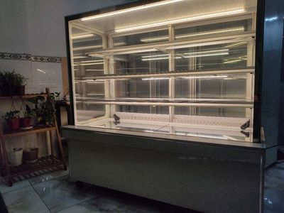 Tủ trưng bày bánh kem Snow Village 1m5 4 tầng. Mua bán Tủ lạnh tại Quận Tân Bình Tp Hồ Chí Minh được đăng bởi khoa nguyen