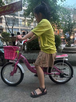 xe đạp trẻ em 18in