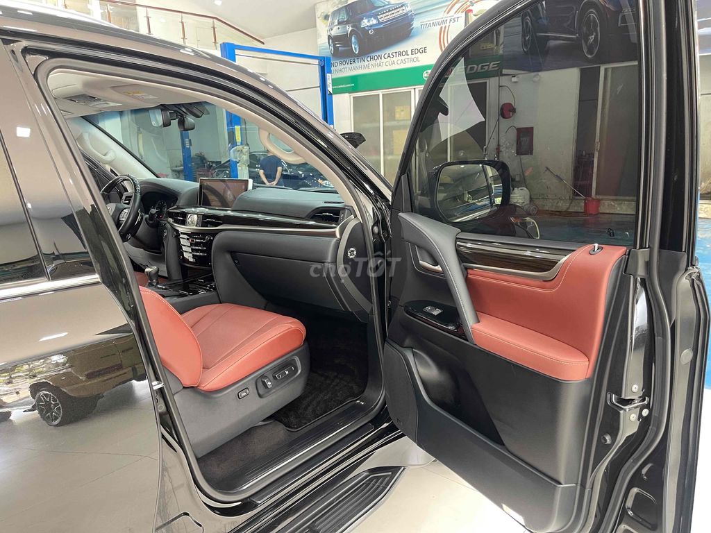 💢 LX570 sx 2019 - 57,000 km. Mua bán Ô tô tại Quận Tân Bình Tp Hồ Chí Minh được đăng bởi Nguyễn Văn Lâm hình 15