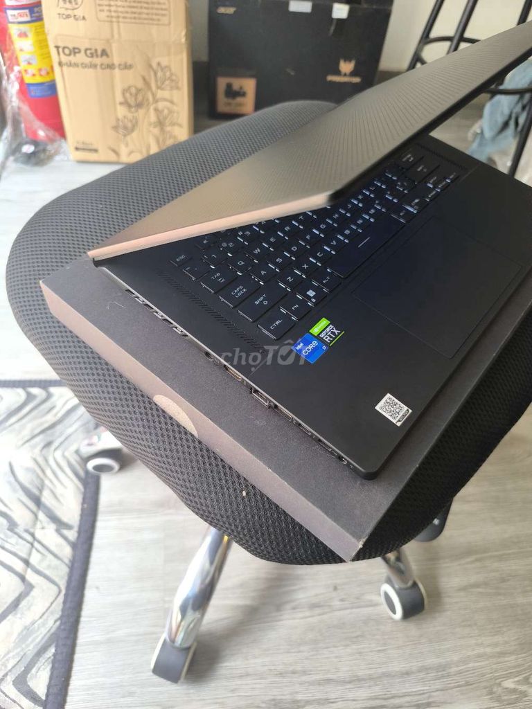 Asus Zephyrus M16 2021