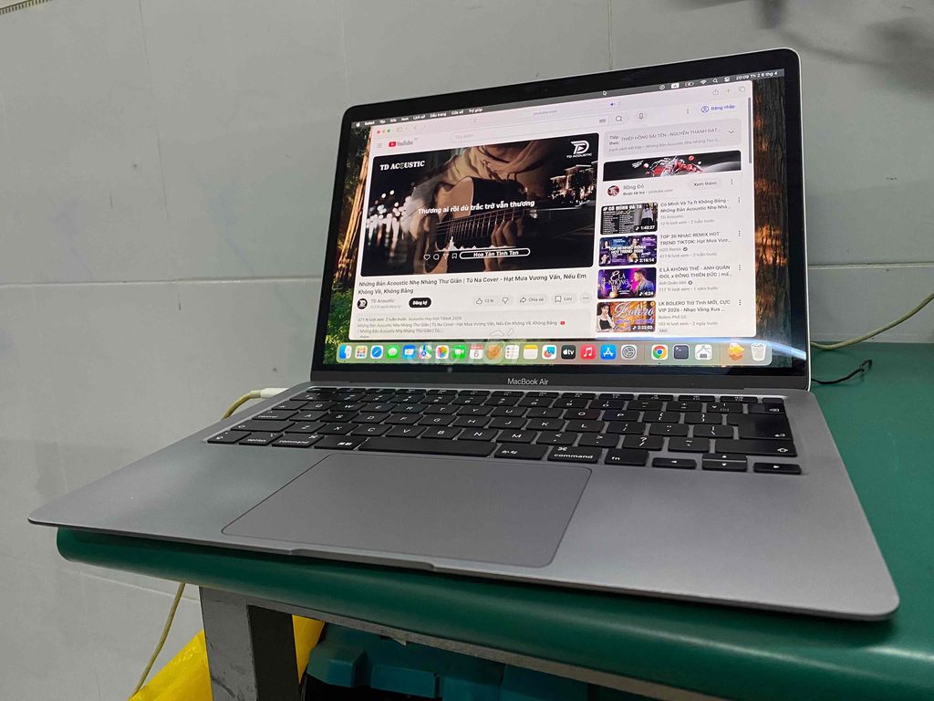 MacBook Air 2020 i3 8GB/256GB. Mua bán Laptop tại Quận 12 Tp Hồ Chí Minh được đăng bởi cncongnghe hình 1