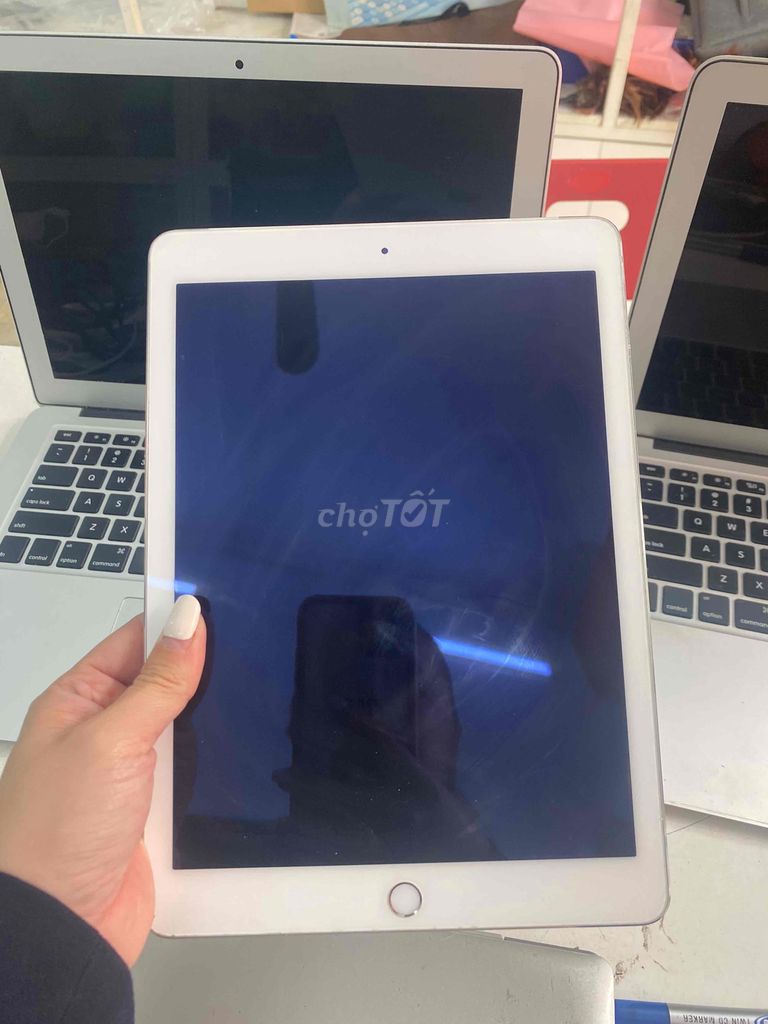 ipad air 2 64gb 4g zin đepj. Mua bán Máy tính bảng tại Quận Hai Bà Trưng Hà Nội được đăng bởi me chip hình 3