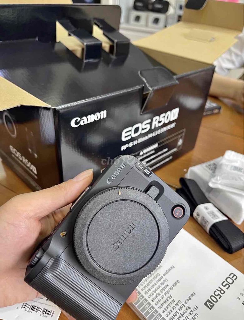 Máy ảnh Canon EOS R50 Đen Mới 99%. Mua bán Máy ảnh, Máy quay tại Quận Thanh Xuân Hà Nội được đăng bởi Tunngc hình 1