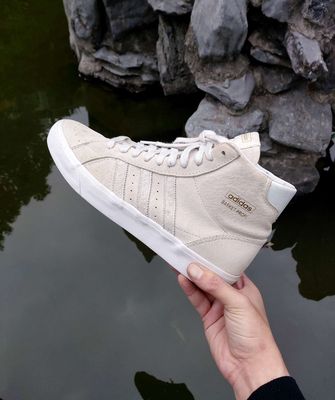 Adidas Basket Profi Chính Hãng👍. Mua bán Giày dép tại Quận Cầu Giấy Hà Nội được đăng bởi Tuấn Anh Phùng