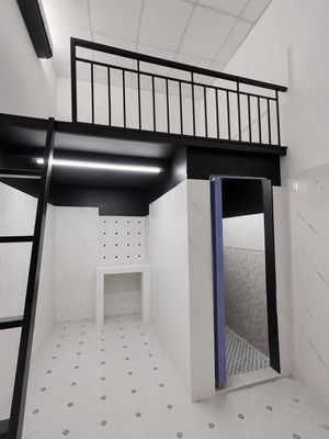 Phòng rẻ có gác, máy lạnh gần Tr ĐH VănLang CS chính Đặng Thụy Trâm BT