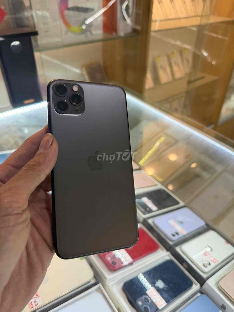 Apple iPhone 11 Pro Max 64GB Xám. Mua bán Điện thoại tại Quận Hoàng Mai Hà Nội được đăng bởi thanh lê hình 1