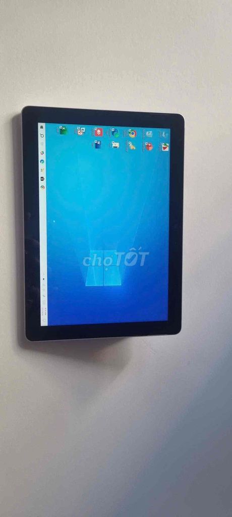 Microsoft Surface Go 8GB/128GB Zin. Mua bán Máy tính bảng tại Quận Tân Bình Tp Hồ Chí Minh được đăng bởi bích tuyền hình 1