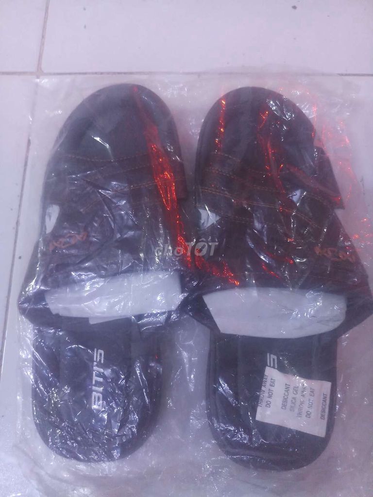 Dép nam bitis mới 100% size 42