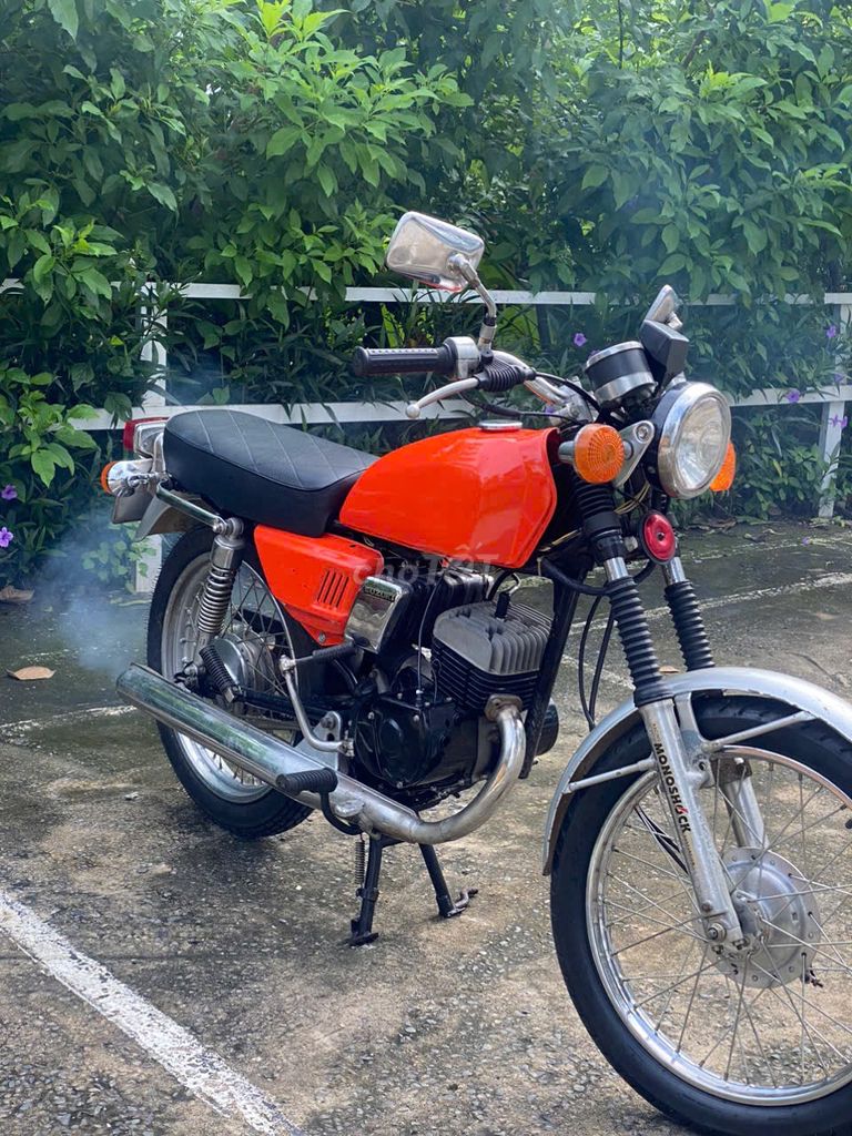 Xe hai thì 125cc suzuki.bán giao lưu ace bít chơi