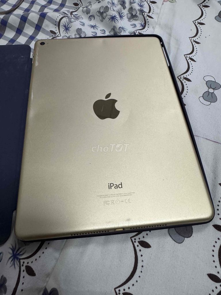 IPAD air2 loạn cảm ứng