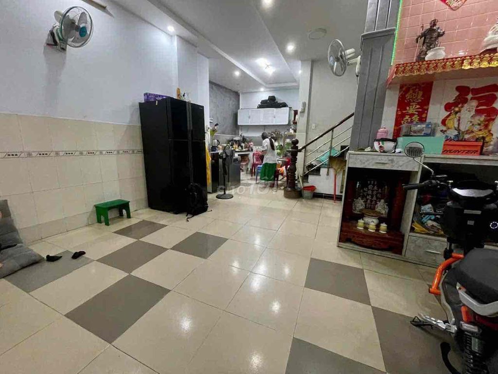 Bán nhà Thái Phiên q11 trệt 2 lầu sân thượng BTCT 5,75* 10 m giá 6 tỷ8 Đường Thái Phiên, Phường 2, Quận 11, Tp Hồ Chí Minh Quận 11 Tp Hồ Chí Minh