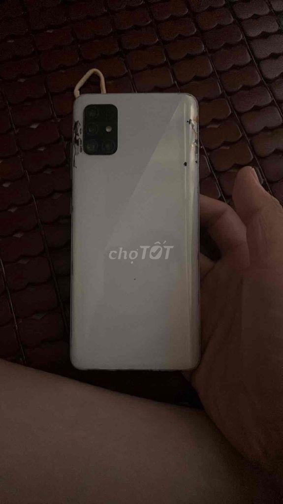 Samsung Điện thoại Trắng máy nát vỡ màn. Mua bán Điện thoại tại Quận Hà Đông Hà Nội được đăng bởi Quang Anh hình 1