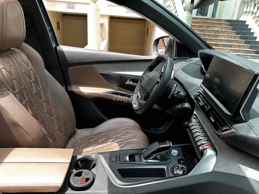 Peugeot 5008 2024 GT line Odo 19.000km, Giá 979tr. Mua bán Ô tô tại Thành phố Thủ Đức Tp Hồ Chí Minh được đăng bởi Dương Quốc Việt hình 12