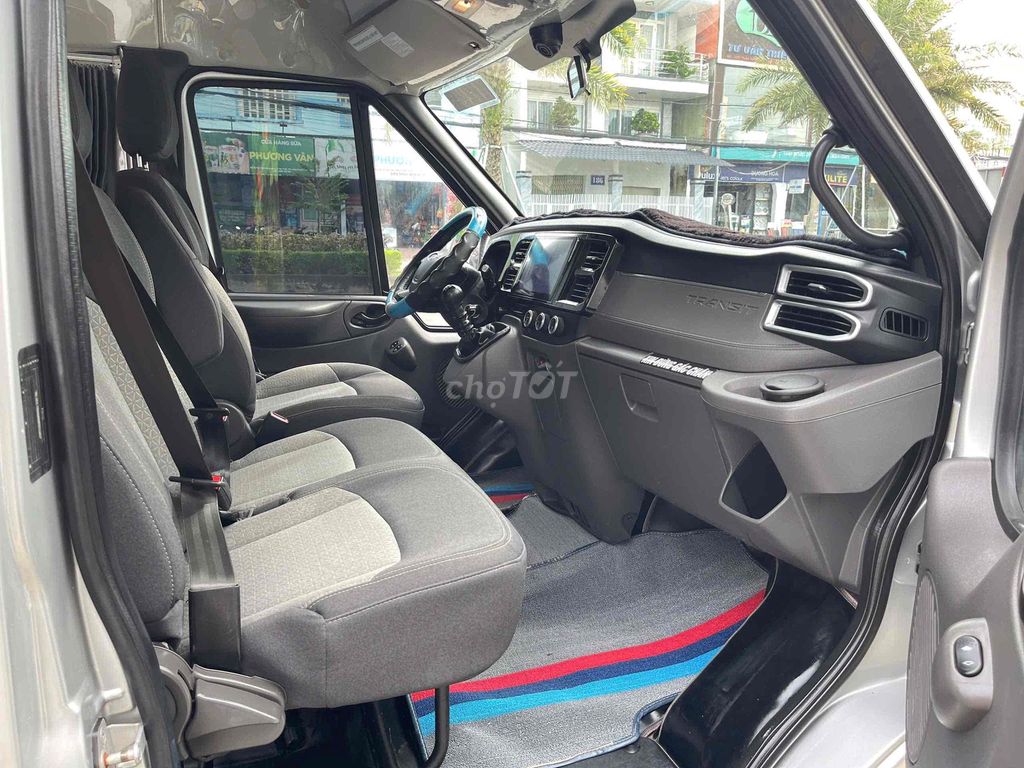 Ford Transit 2024 Siêu chuẩn có hỗ trợ góp. Mua bán Ô tô tại Thành phố Châu Đốc An Giang được đăng bởi Lê Tuyền Ford  hình 9