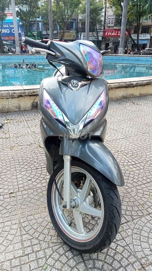 SYM Shark 170cc bao đẹp bao êm,  đủ giấy tờ  BS 43. Mua bán Xe máy tại Quận Thanh Khê Đà Nẵng được đăng bởi Trần Khải hình 2